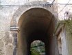 La porta, dal sito http://pietrastornina.asmenet.it La porta, dal sito http://pietrastornina.asmenet.it