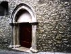 Il portale trecentesco della chiesa di S. Lucia, dal sito http://turismo.provincia.campobasso.it