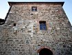 Il casolare costruito sui resti della torre del castello medievale, dal sito http://6re.it/it/1030
