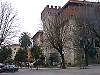 Il castello di Malaspina e sullo sfondo il Palazzo Cybo