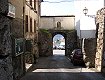 Nella foto di Fabiosbaraglia la porta San Francesco, dal sito it.wikipedia.org