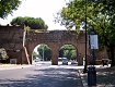 Porta Metronia, dal sito www.romanoimpero.com