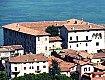 Dal sito www.locationmatrimonio.it/castello_di_clusane.html Dal sito www.locationmatrimonio.it/castello_di_clusane.html