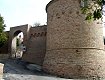 Ingresso al castello, dal sito www.comune.san-costanzo.pu.it