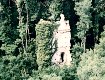 Resti della torre del castrum, foto di R. Malerba, dal sito web.tiscali.it/archeovercelli2/CASTRUM