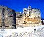 Ancora una veduta della terza torre del castello, inquadrata dal lato di nord-ovest