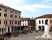La piazza principale di Ariano: a sinistra il palazzo Estense, dal sito www.turismofluvialeveneto.it